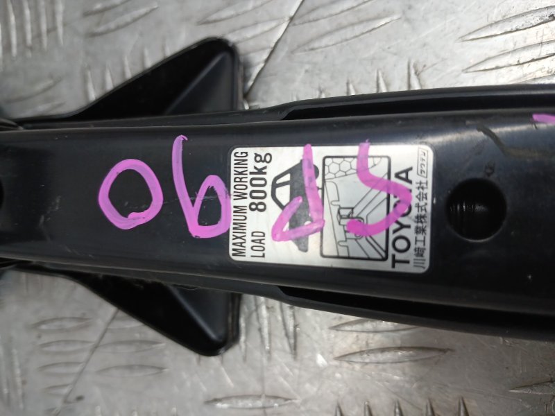 Домкрат, 1200 рублей, Красноярск