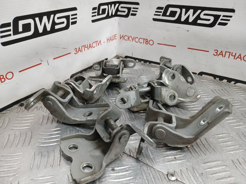 Петля двери, 5000 рублей, Красноярск