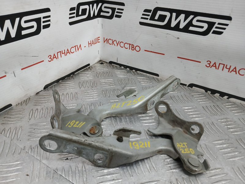 Петля капота, 560 рублей, Красноярск