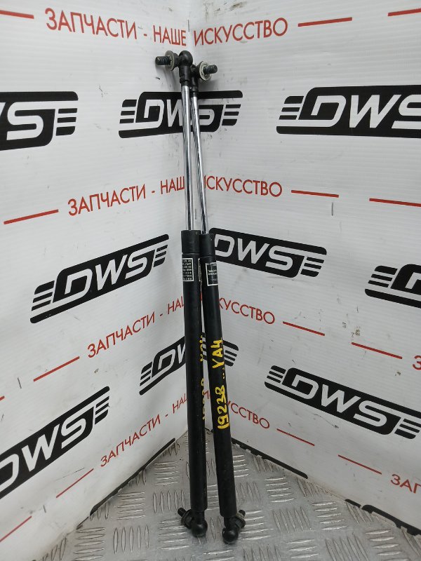 Амортизатор капота, 800 рублей, Красноярск