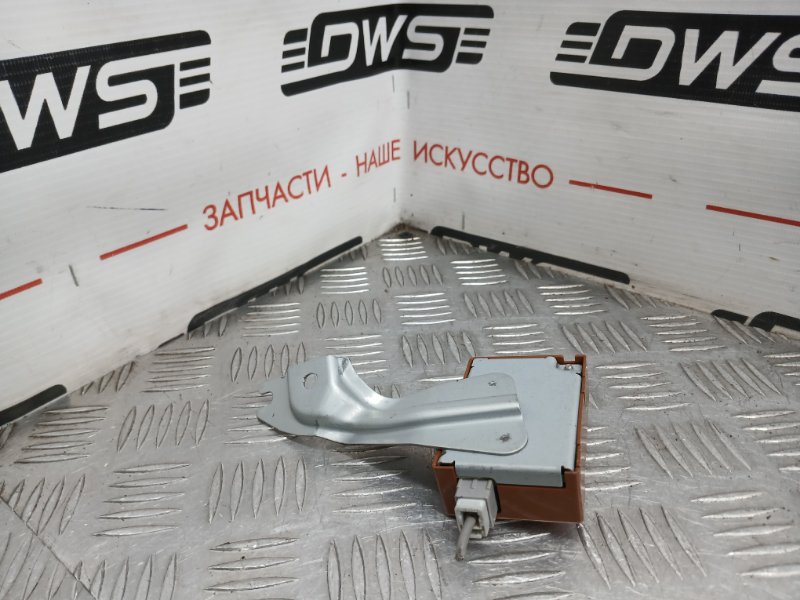 Блок управления дверьми, 500 рублей, Красноярск