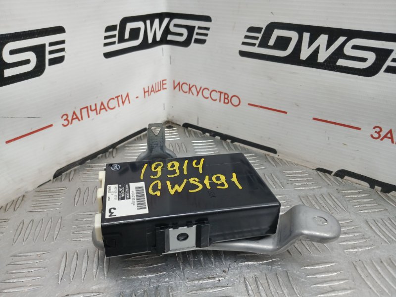 Блок управления ремнями безопасности, 1500 рублей, Красноярск