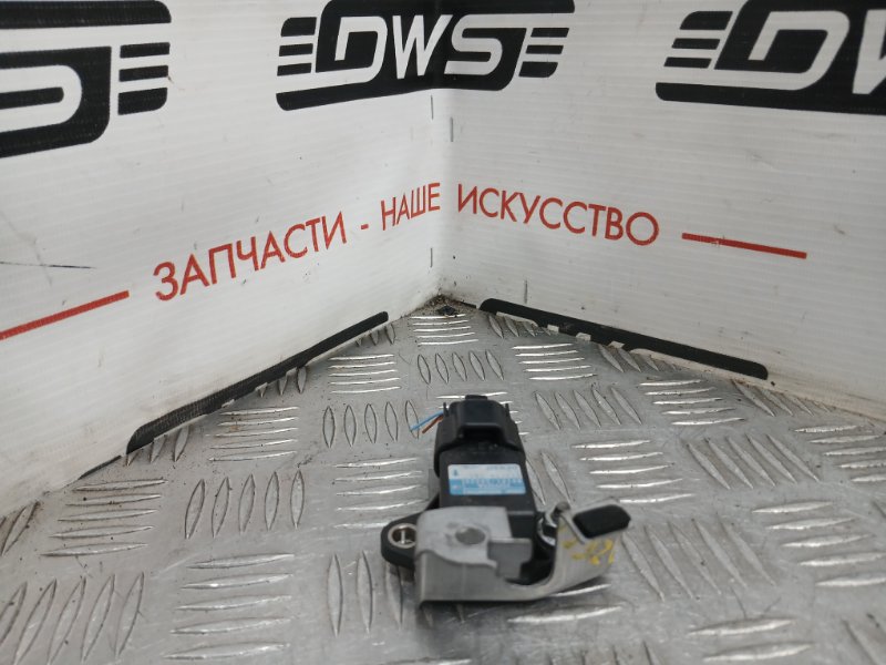 Датчик ускорения, 900 рублей, Красноярск