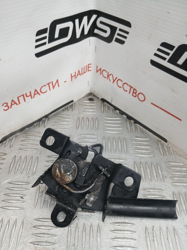 Замок капота, 1000 рублей, Красноярск