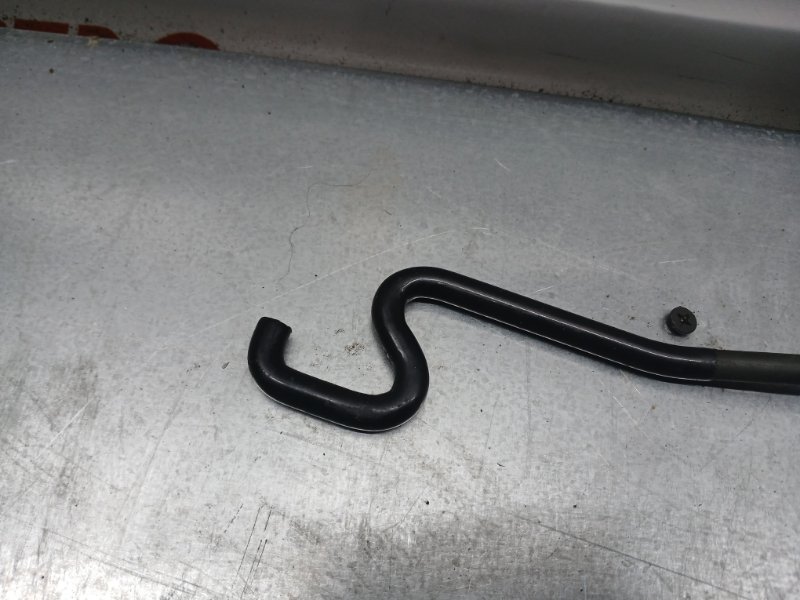 Упор капота, 1000 рублей, Красноярск