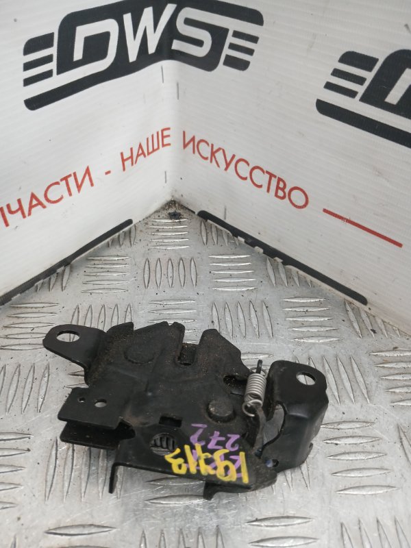 Замок капота, 1500 рублей, Красноярск