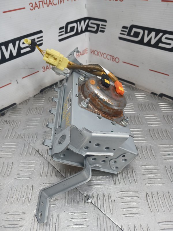 Подушка безопасности пассажира, 3000 рублей, Красноярск