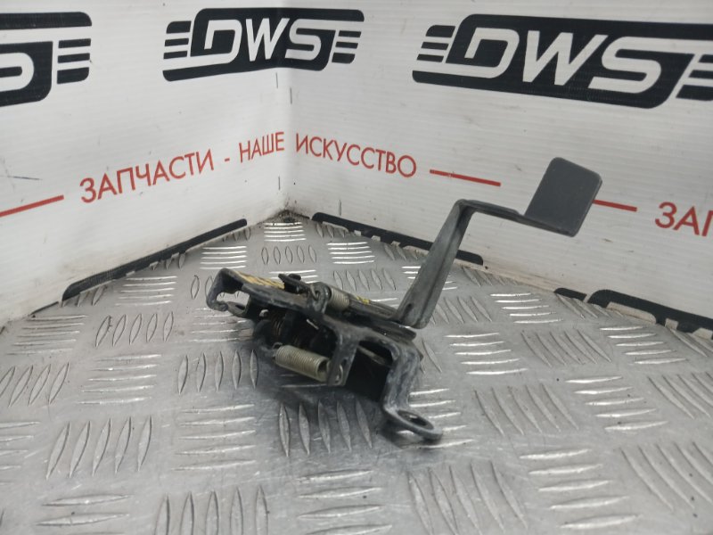 Замок капота, 700 рублей, Красноярск