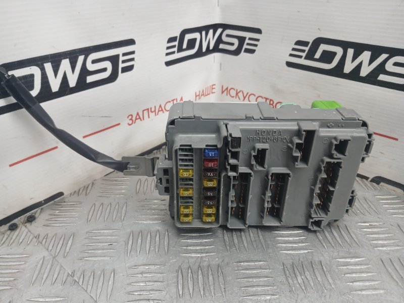 Блок предохранителей салонный, 1000 рублей, Красноярск