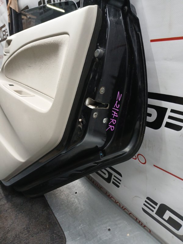 Дверь задняя правая, 10000 рублей, Красноярск