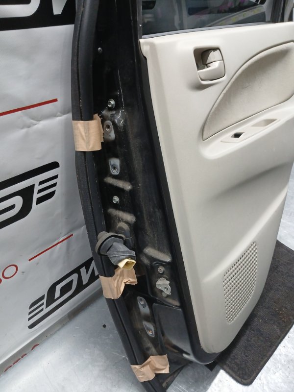 Дверь задняя правая, 10000 рублей, Красноярск