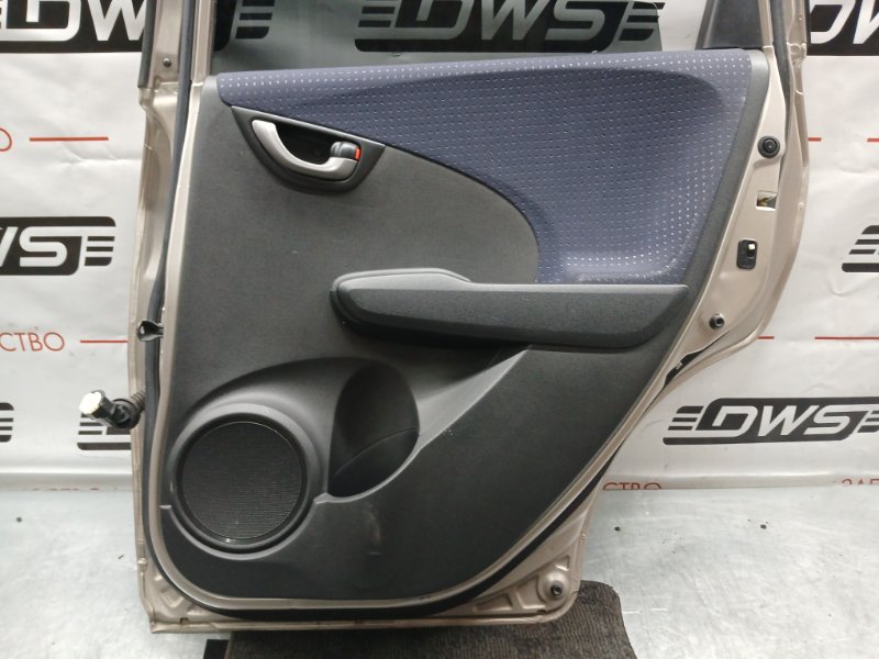 Дверь задняя правая, 8500 рублей, Красноярск