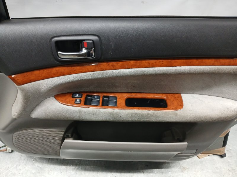 Дверь передняя правая, 4800 рублей, Красноярск