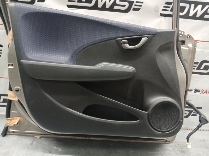 Дверь передняя левая, 11500 рублей, Красноярск