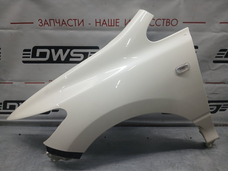 крыло переднее левое, 2000 рублей, Красноярск