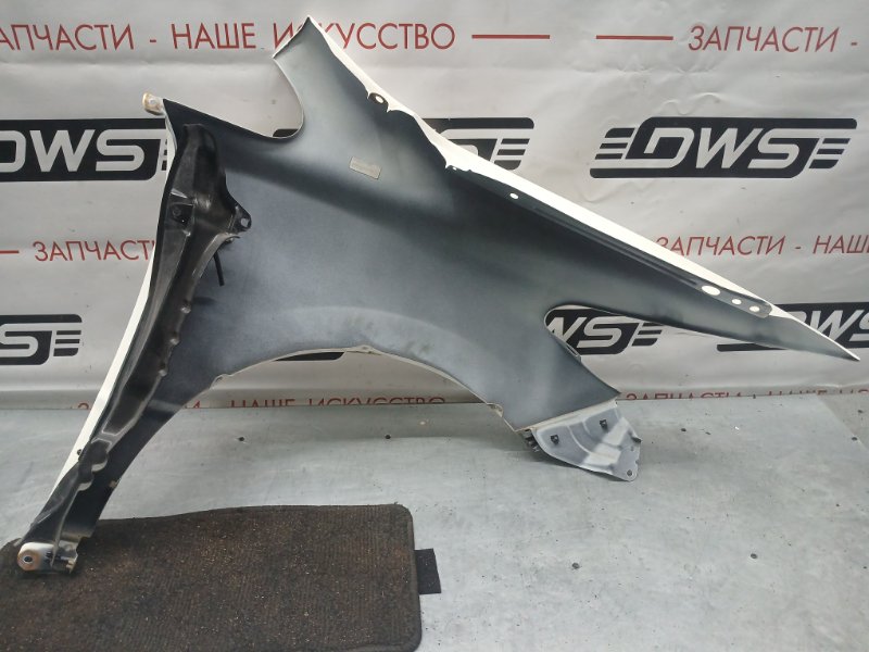 крыло переднее левое, 2000 рублей, Красноярск