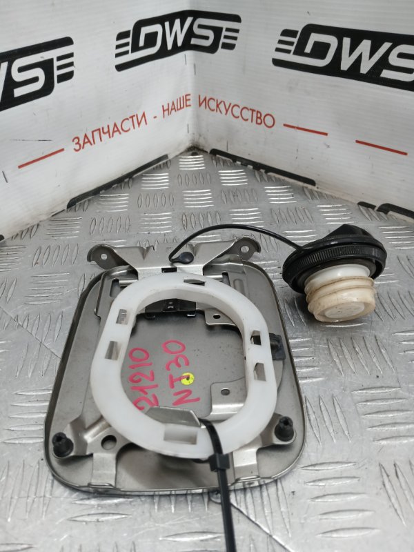 Лючок топливного бака, 2300 рублей, Красноярск