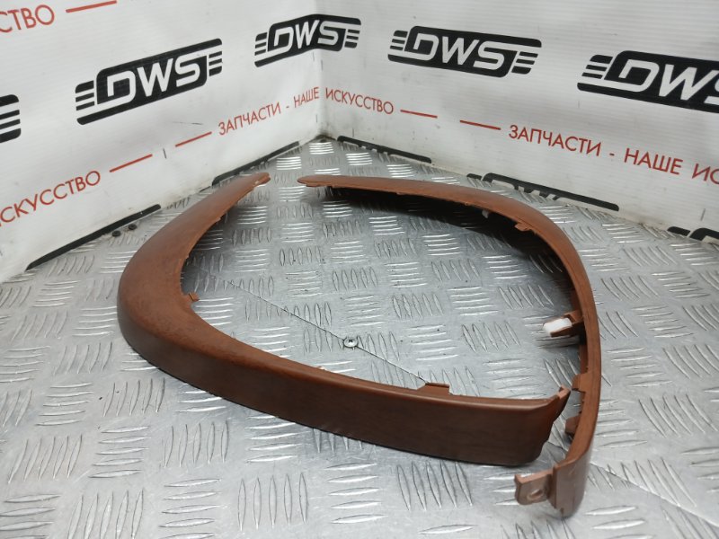 Накладка на торпедо, 500 рублей, Красноярск