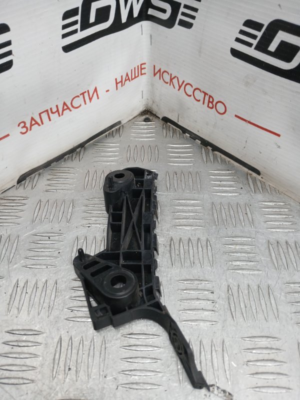 Клипса бампера, 1000 рублей, Красноярск