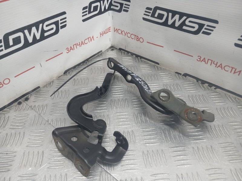 Петля капота, 1800 рублей, Красноярск