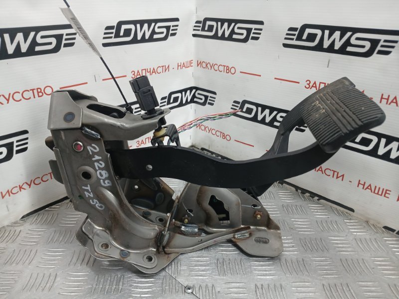 Педаль газа, 700 рублей, Красноярск