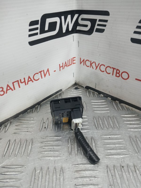 Блок управления зеркалами, 500 рублей, Красноярск