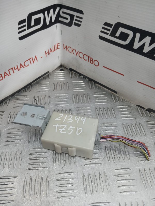 Блок управления отоплением и вентиляцией, 500 рублей, Красноярск