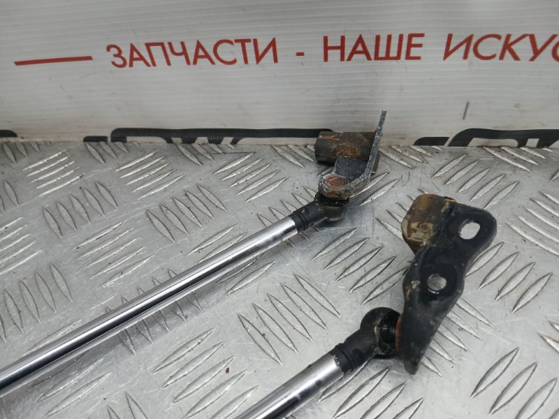 Амортизатор багажника, 700 рублей, Красноярск