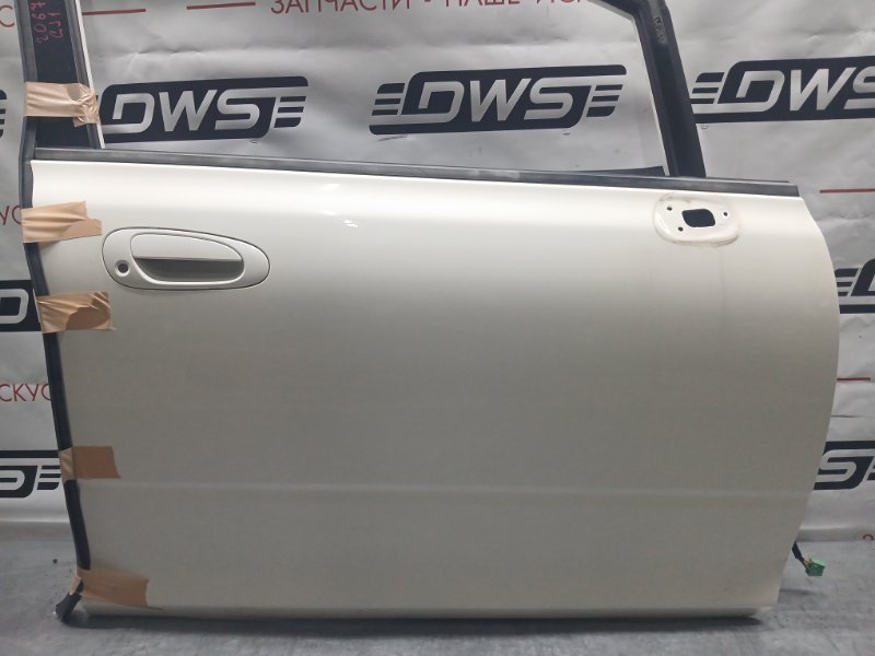 Дверь передняя правая, 9000 рублей, Красноярск