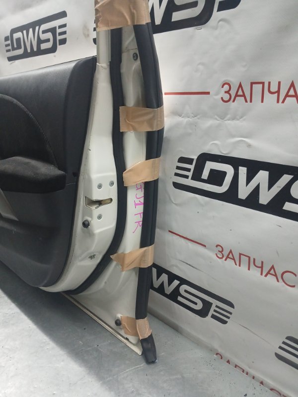 Дверь передняя правая, 9000 рублей, Красноярск