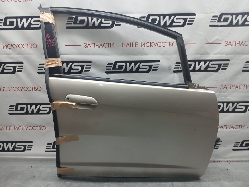 Дверь передняя правая, 10000 рублей, Красноярск