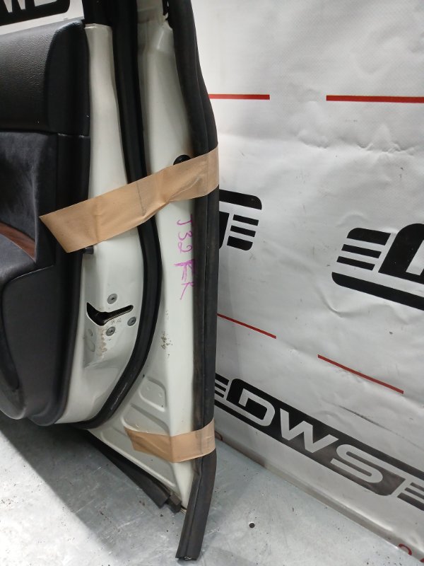 Дверь передняя правая, 5000 рублей, Красноярск