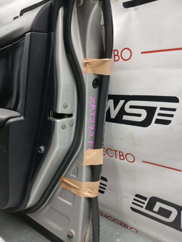 Дверь передняя правая, 14000 рублей, Красноярск