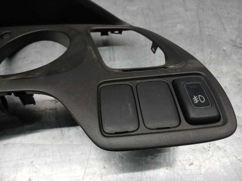 Консоль панели приборов, 1000 рублей, Красноярск