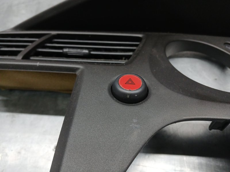 Консоль панели приборов, 1000 рублей, Красноярск