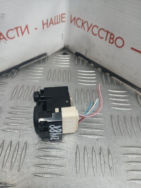 Блок управления зеркалами, 500 рублей, Красноярск