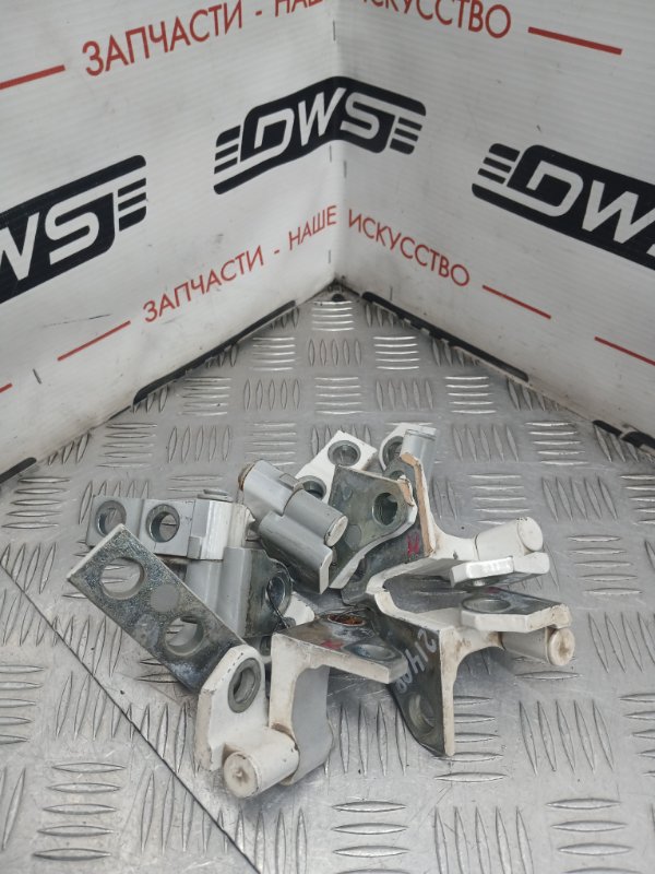 Петля двери, 1500 рублей, Красноярск