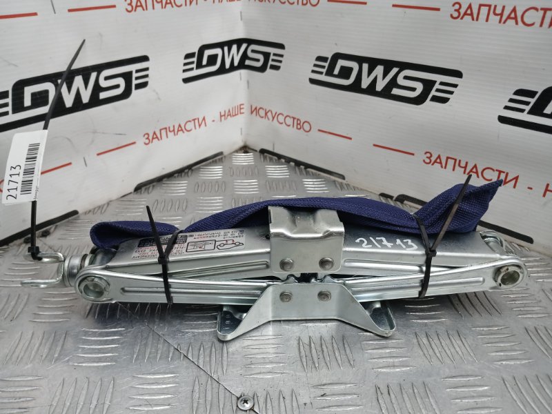 Домкрат, 1000 рублей, Красноярск