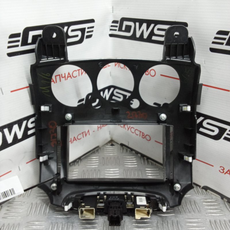 Рамка магнитолы, 500 рублей, Красноярск