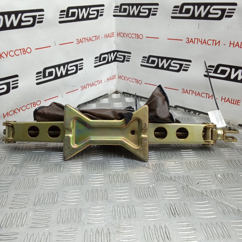 Домкрат, 2000 рублей, Красноярск