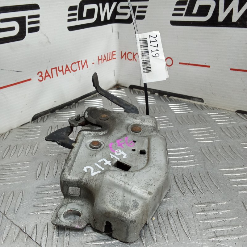 Замок капота, 500 рублей, Красноярск