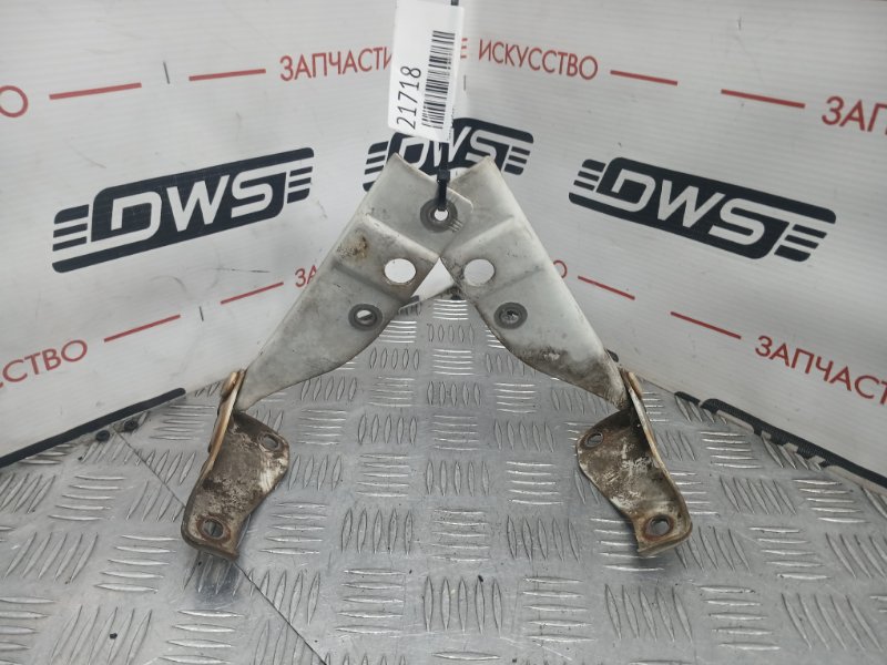 Петля капота, 500 рублей, Красноярск