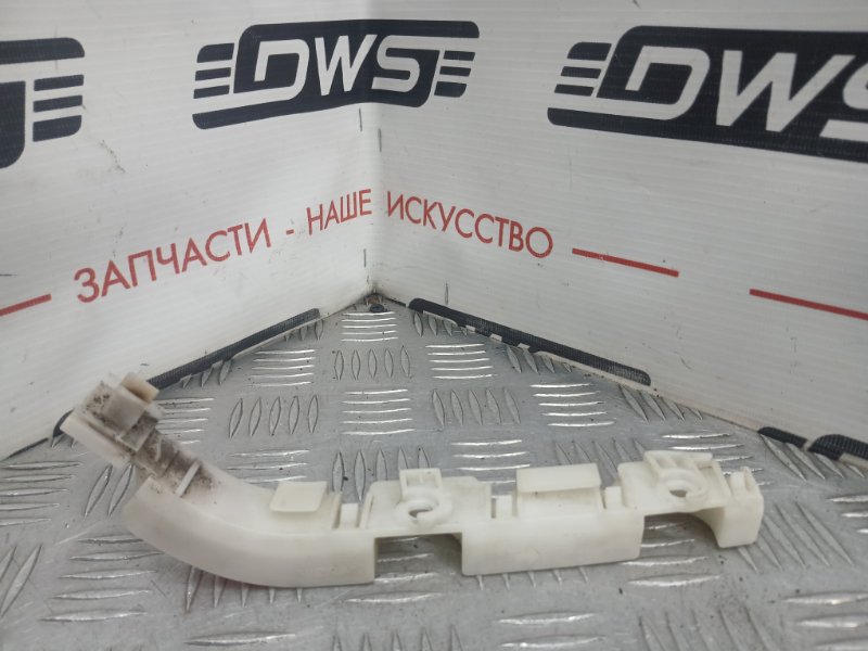 Крепление бампера, 500 рублей, Красноярск