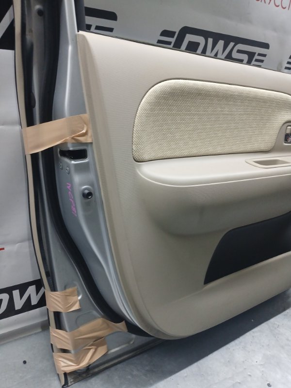 Дверь передняя левая, 11000 рублей, Красноярск