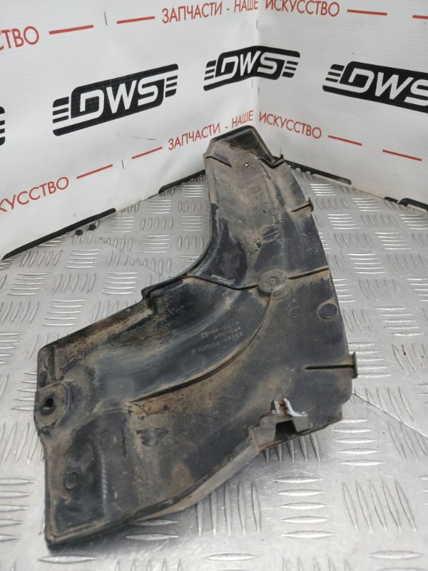 Подкрылок, 500 рублей, Красноярск