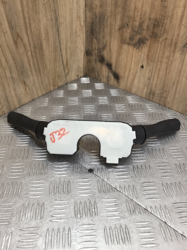 Переключатели подрулевые, 500 рублей, Красноярск