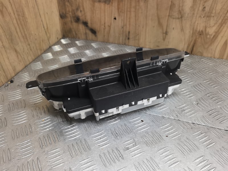 Панель приборов HONDA FREED GB4 L15A Панель приборов HONDA FREED GB4 L15A