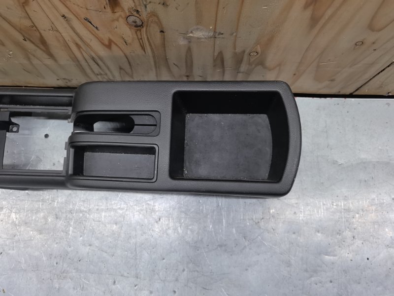Консоль КПП X-Trail 2005 NT30 QR20DE