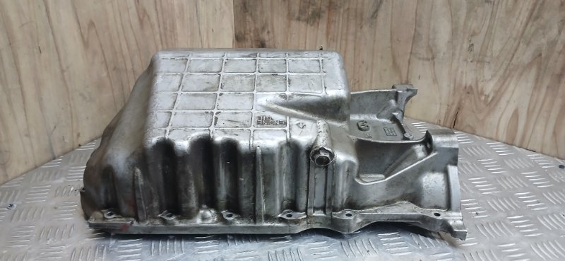 Поддон двигателя, 2500 рублей, Красноярск