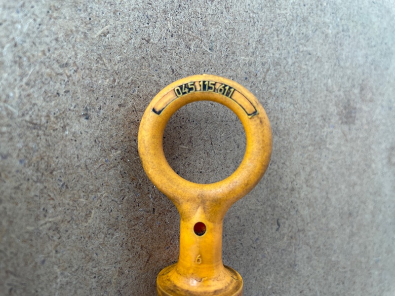 Щуп масляный Polo 2009 IV 9N1 9N3 1.4 TDI BMS Щуп масляный Polo 2009 IV 9N1 9N3 1.4 TDI BMS